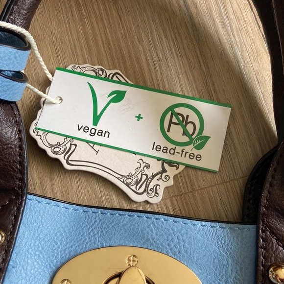 NWT vegan leather handbag - Picture 10 of 13
